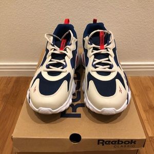 Reebok DMX Series